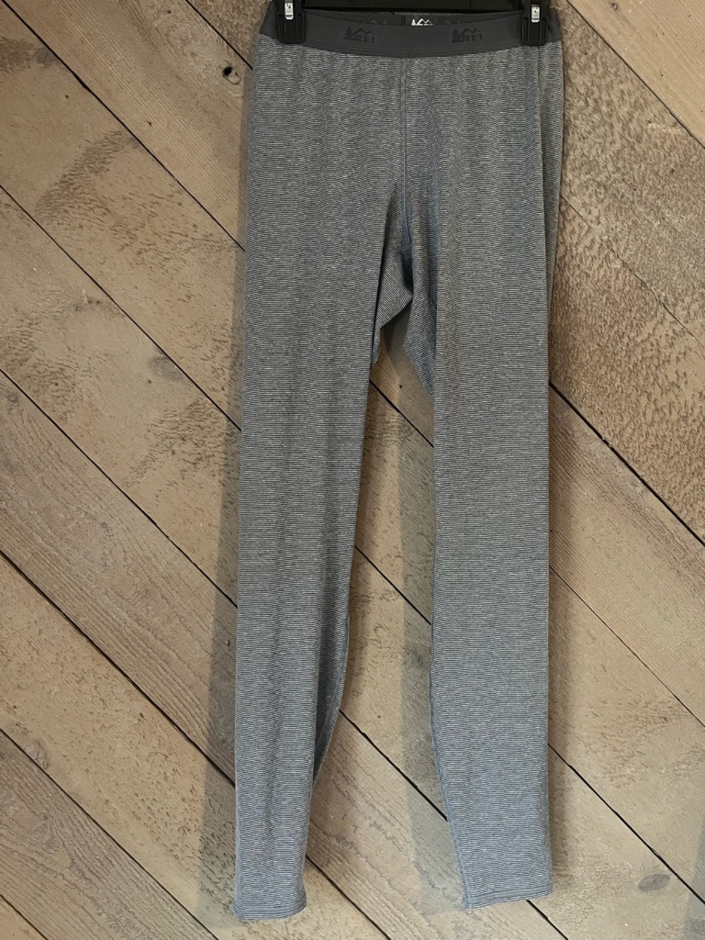 REI Gray Active Performance Leggings Base Layer Hiking Camping Rock Climbing